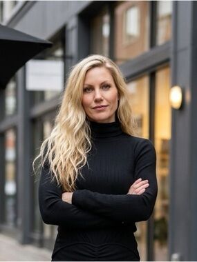 LOFT Black Ribbed mid Turtleneck thin airy blouse/top Long Sleeve Fitted